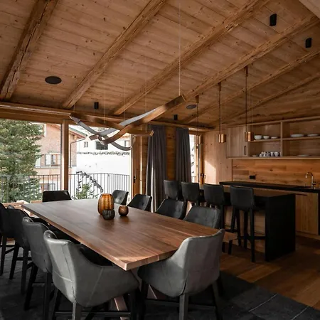 Contact Us At What App - 0041-798-079-427 To Book!! Luxury Ski-in-ski-out Home-lech With 5 Bedrooms Lech am Arlberg