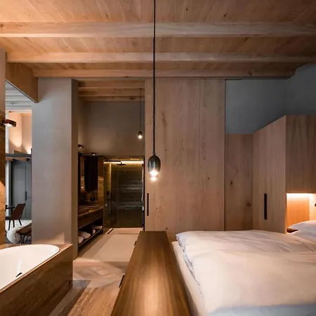 Contact Us At What App - 0041-798-079-427 To Book!! Luxury Ski-in-ski-out Home-lech With 5 Bedrooms * Lech am Arlberg