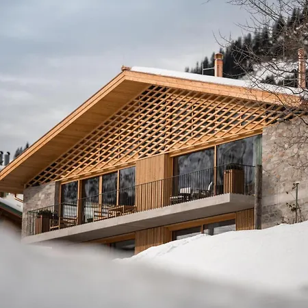 Contact Us At What App - 0041-798-079-427 To Book!! Luxury Ski-in-ski-out Home-lech With 5 Bedrooms Lech am Arlberg