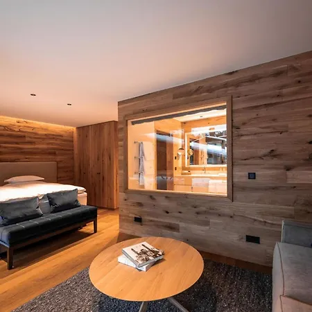 Villa Contact Us At What App - 0041-798-079-427 To Book!! Luxury Ski-in-ski-out Home-lech With 5 Bedrooms